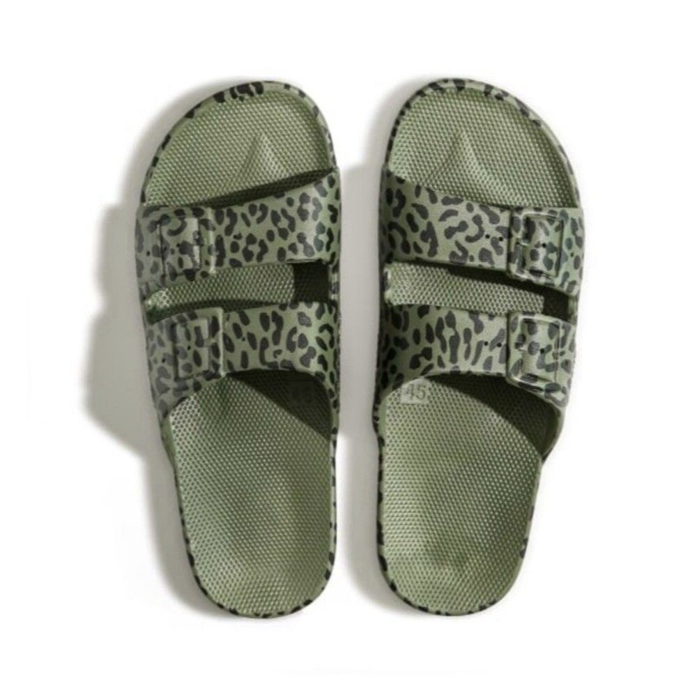 Freedom Moses Slides Leopard Cactus Sandal Women’s Size 9 / 10 Olive Green